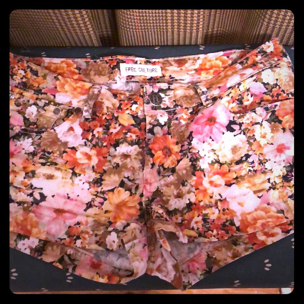 Floral Shorts
